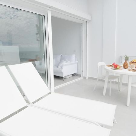 Cloud On The Sea Apartment Callao Salvaje Luaran gambar